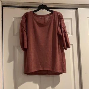 Three-quarter sleeve NEW YORK AND COMPANY shirt-